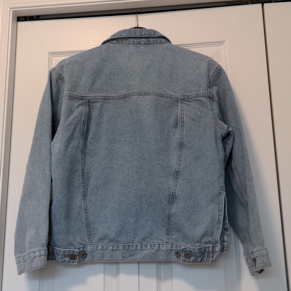 Kensie Boxy Denim Jacket - Picture 5 of 7
